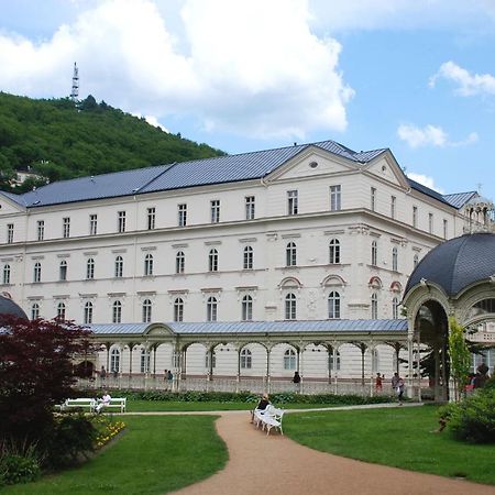 Lázeňský Hotel Sadový Pramen Karlovy Vary Exterior foto