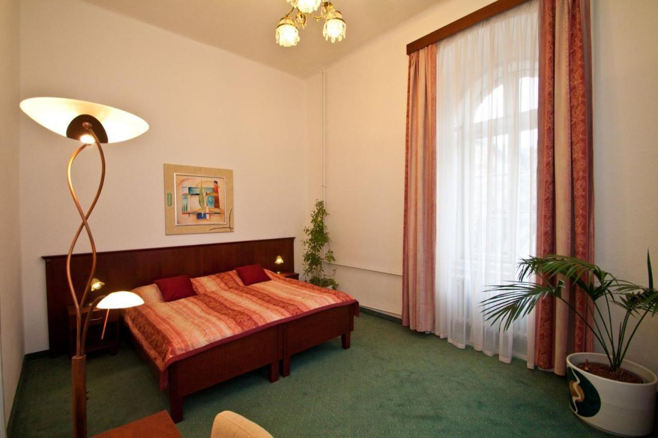 Lázeňský Hotel Sadový Pramen Karlovy Vary Exterior foto